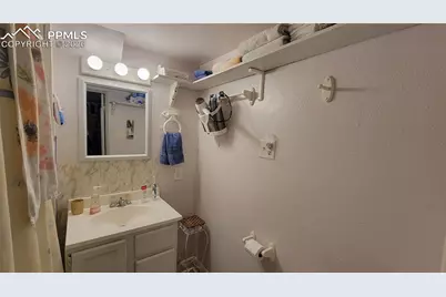 112 N 18th Street, Colorado Springs, CO 80904 - Photo 17