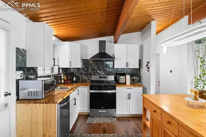 3210 N Prospect Street, Colorado Springs, CO 80907 - Photo 11