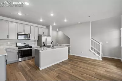 1141 Babette Heights, Colorado Springs, CO 80904 - Photo 7