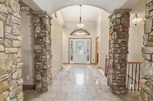 18015 Bankhurst Ct, Monument, CO 80132 - Photo 7