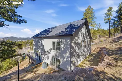 1015 Locklin Way, Woodland Park, CO 80863 - Photo 5