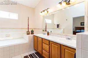 1676 Pinon Glen Cir, Colorado Springs, CO 80919 - Photo 29