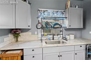 725 Box Elder St, Pueblo, CO 81004 - Photo 11
