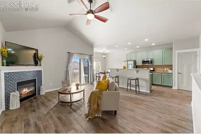 7327 Willow Pines Place, Fountain, CO 80817 - Photo 9