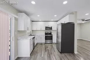 7315 Colonial Ct, Fountain, CO 80817 - Photo 7