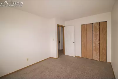 6619 Proud Eagle Court, Colorado Springs, CO 80915 - Photo 11