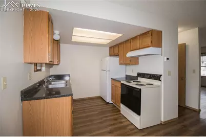 6619 Proud Eagle Court, Colorado Springs, CO 80915 - Photo 9