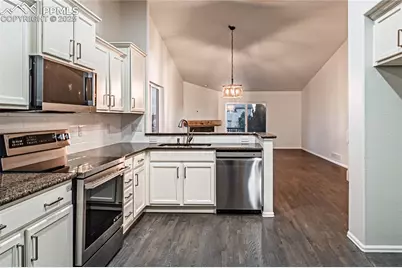 7128 Mustang Rim Drive, Colorado Springs, CO 80923 - Photo 15