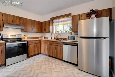 3618 Leeds Lane, Colorado Springs, CO 80907 - Photo 9