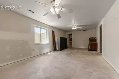 841 S Dogwood Drive, Pueblo, CO 81007 - Photo 15
