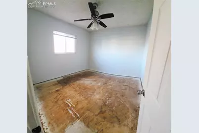 1214 Burnham Street, Colorado Springs, CO 80906 - Photo 5