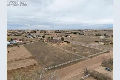 922 W McCulloch Boulevard, Pueblo West, CO 81007 - Photo 5