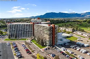 411 Lakewood Circle, Colorado Springs, CO 80910 - Photo 29