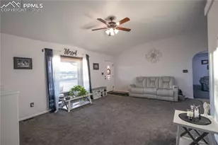1350 N Farley Dr, Pueblo, CO 81007 - Photo 13
