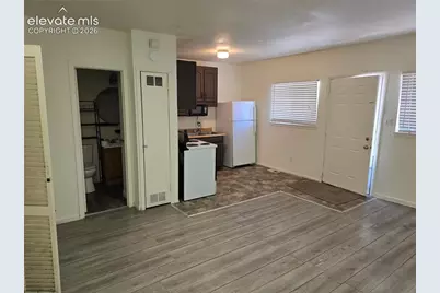 221 E Iowa Avenue, Fountain, CO 80817 - Photo 7