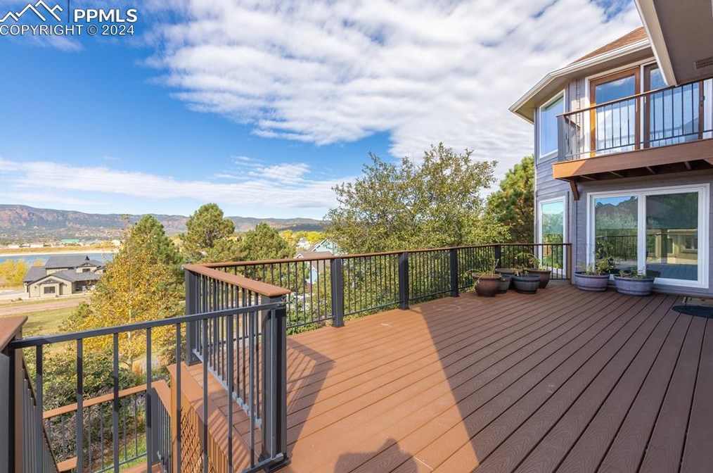 18475 Lower Lake Rd, Woodmoor CO 80132-9042 exterior