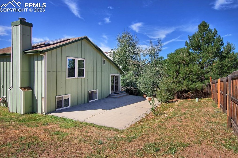 8515 Avens Cir, Colorado Springs CO 80920-5709 exterior