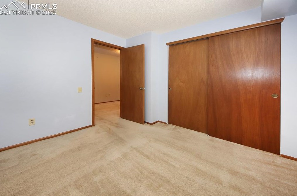 8515 Avens Cir, Colorado Springs CO 80920-5709 exterior