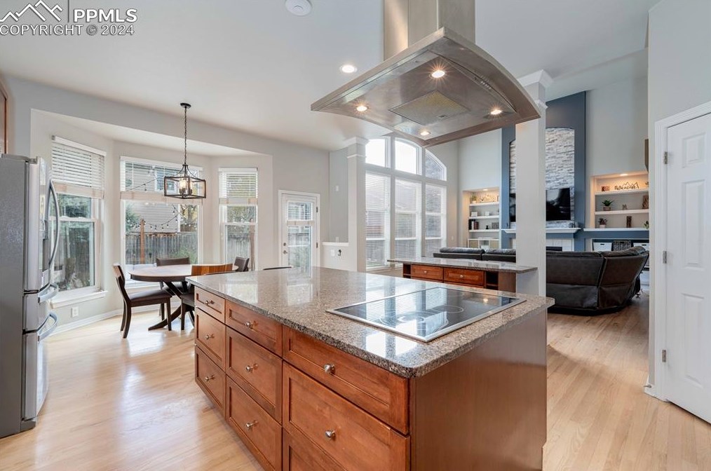 10446 Stonewillow Dr, Parker CO  80134-2503 exterior