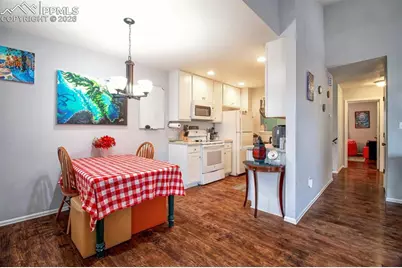 4257 Hunting Meadows Circle, Colorado Springs, CO 80916 - Photo 5