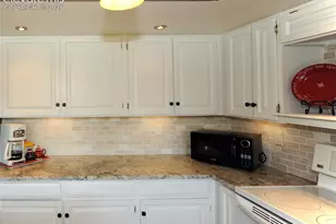 4191 Hampshire Pl, Colorado Springs, CO 80906 - Photo 5