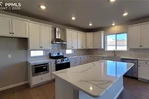 10651 Wolf Lake Drive, Colorado Springs, CO 80924 - Photo 9