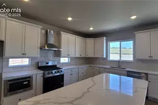 10651 Wolf Lake Drive, Colorado Springs, CO 80924 - Photo 9