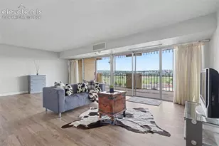 411 Lakewood Circle, Colorado Springs, CO 80910 - Photo 3