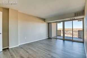 411 Lakewood Circle, Colorado Springs, CO 80910 - Photo 17