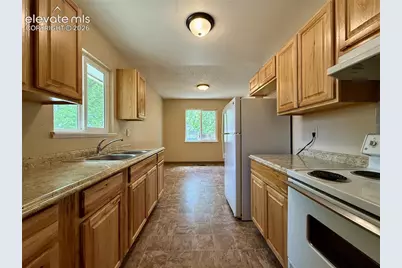 1854 Saratoga Drive, Colorado Springs, CO 80910 - Photo 7