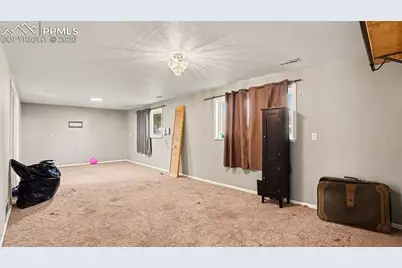 527 Syracuse Street, Colorado Springs, CO 80911 - Photo 11