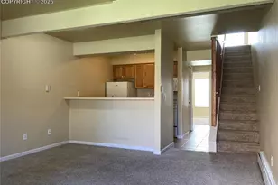 4505 N Carefree Cir, Colorado Springs, CO 80917 - Photo 7