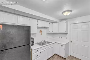 6430 Burrows Rd, Colorado Springs, CO 80908 - Photo 29