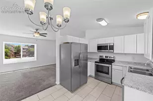 585 Blossom Field Rd, Fountain, CO 80817 - Photo 9