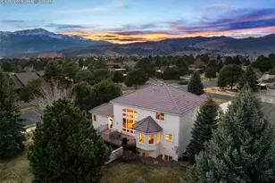 3805 Alta Mesa Ct, Colorado Springs, CO 80904 - Photo 43
