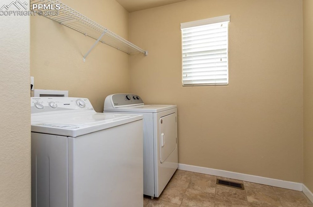 1234 Antrim Loop, Colorado Springs CO 80910 exterior