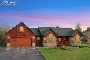 427 Gray Horse Cir, Woodland Park, CO 80863 - Photo 1