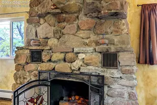 902 High Rd, Manitou Springs, CO 80829 - Photo 7