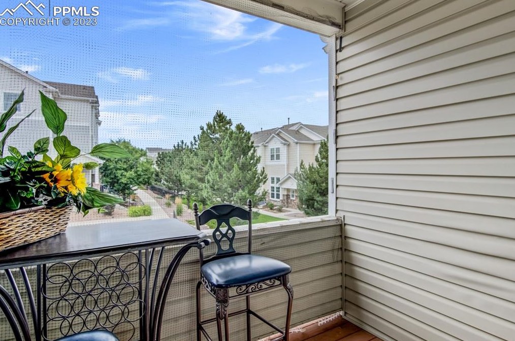 2048 Babbling Strm Hts, Colorado Springs CO 80910-3018 exterior