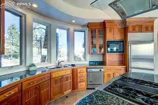 3620 Twisted Oak Cir, Colorado Springs, CO 80904 - Photo 13