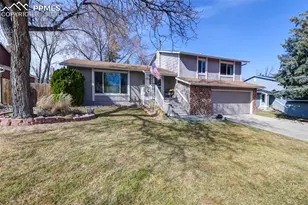 3250 Blue Mountain Way, Colorado Springs, CO 80906 - Photo 13