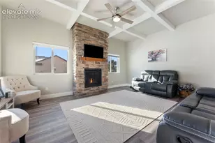 489 Due S Rd, Florissant, CO 80816 - Photo 9