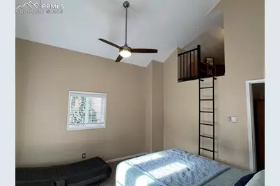 1633 Cheyenne Boulevard, Colorado Springs, CO 80906 - Photo 11