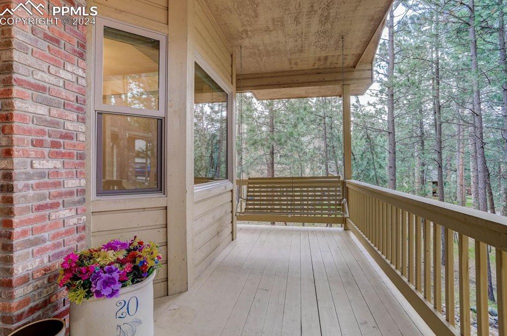 98 Sherwood Gln, Woodmoor CO 80132-8753 exterior