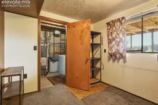 827 Squire St, Colorado Springs, CO 80911 - Photo 39