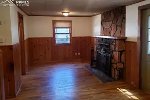 706 W Bowman Ave, Woodland Park, CO 80863 - Photo 5