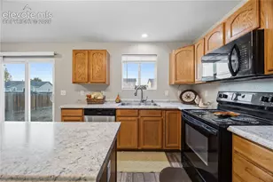 1335 Legend Oak Dr, Fountain, CO 80817 - Photo 9