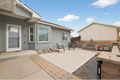 830 S Blakeland Drive, Pueblo, CO 81007 - Photo 7