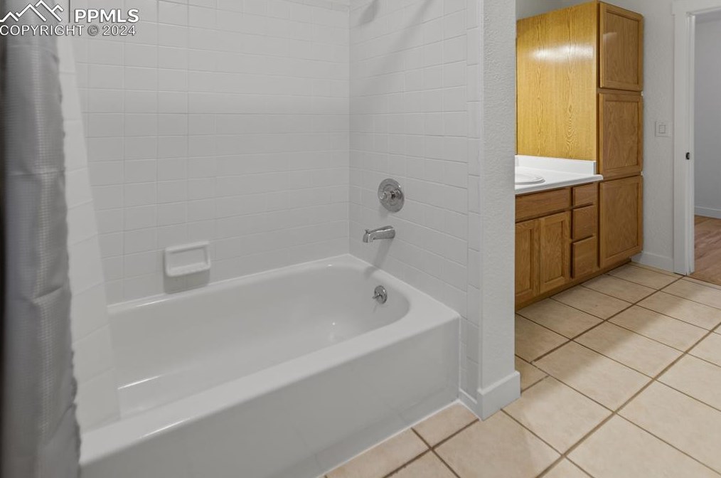 2720 Sunnywood Ave, Woodland Park CO 80863-9401 exterior