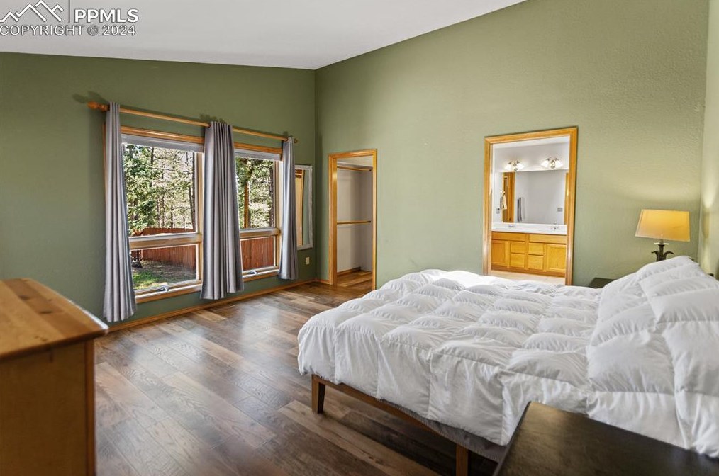 2720 Sunnywood Ave, Woodland Park CO 80863-9401 exterior